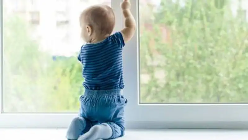 Как предотвратить выпадение детей из окон. Рекомендации