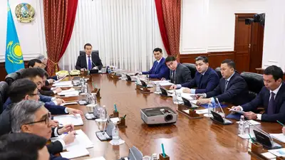 Провел заседание Комиссии по демонополизации экономики, фото - Новости Zakon.kz от 28.11.2022 19:49