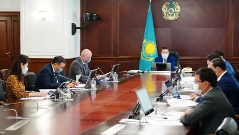 Мамин дал поручение изучить вопрос работы участников Ashyq в выходные дни