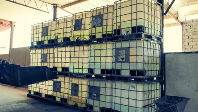 В Мактааральском районе из стеблей хлопчатника начали производить мебельные доски