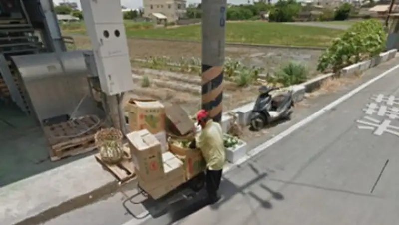 Жительница Тайваня обнаружила на панорамах Google покойного деда