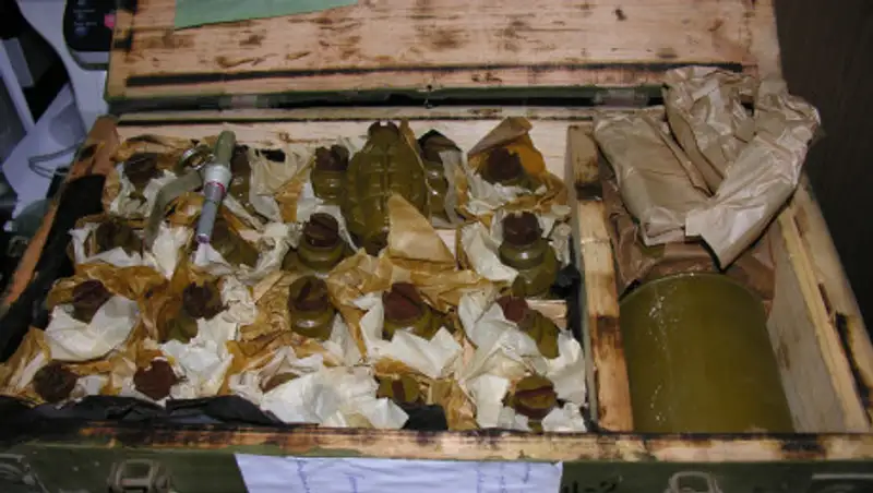 Провести ревизию всех складов вооружения предложили депутаты