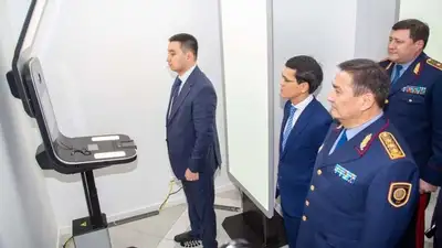 Мусин проверил новые автоматизированные терминалы, фото - Новости Zakon.kz от 06.04.2023 21:06