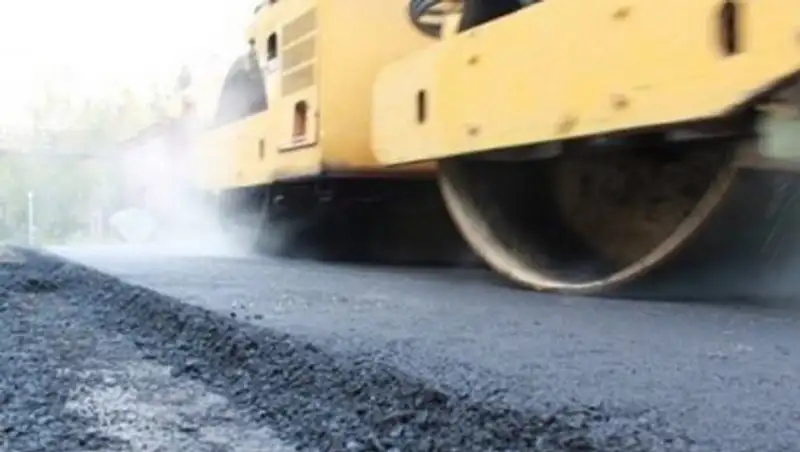 Около 3 млрд тенге планируют потратить на строительство и ремонт дорог в Мангистау