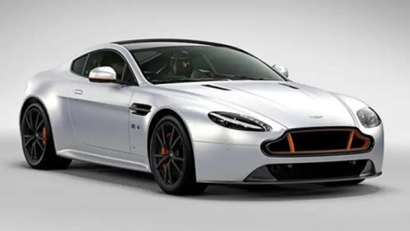 Aston Martin показала спецверсию купе Aston Martin V8 Vantage