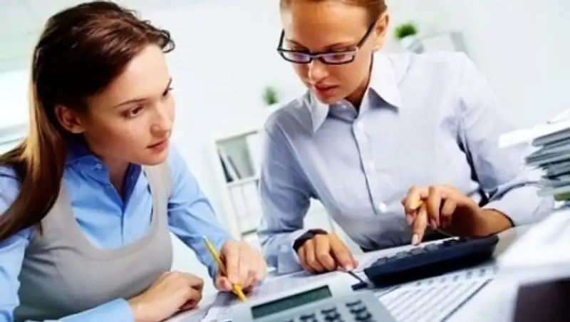 Где предпочитают работать казахстанские женщины и какие сферы выбирают мужчины 