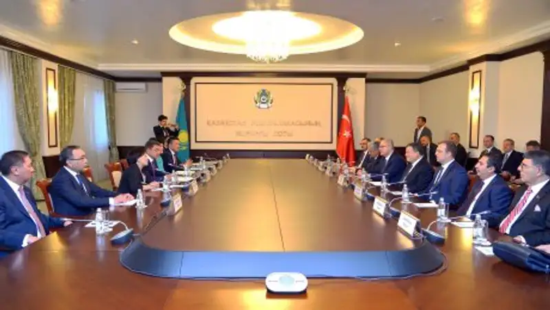 Верховный Суд Казахстана посетила делегация судей и прокуроров из Турции