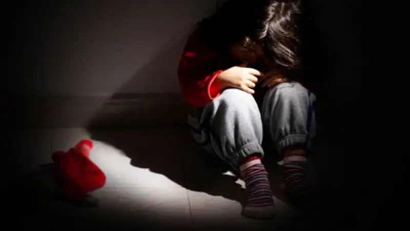 В Петербурге над ребенком надругались в книжном магазине