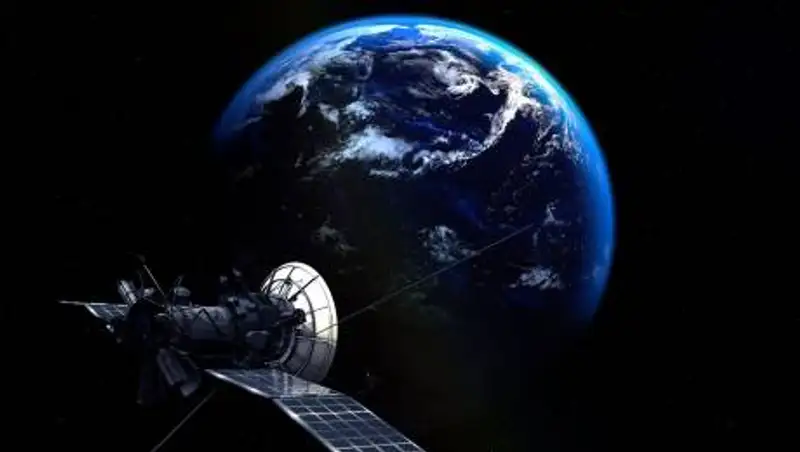 Запускать спутники из пушки предложили в "Роскосмосе"