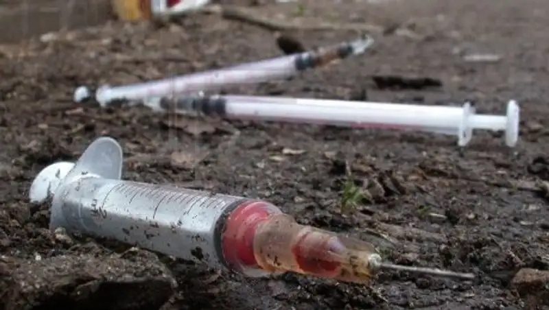 В ВКО около 60 процентов больниц выбрасывают медицинские отходы в мусорные баки