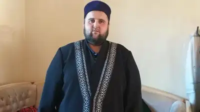 Имама, на которого напали в мечети с ножом, выписали из больницы, фото - Новости Zakon.kz от 29.03.2023 22:46