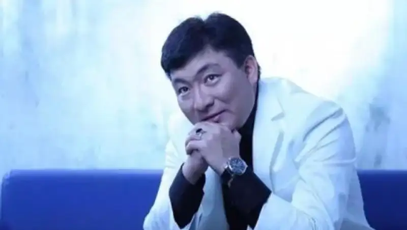 Казахстанка пристыдила певца Т.Серикова, назвавшего вышедших замуж за китайцев проститутками