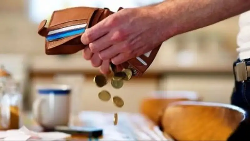 Житель ВКО рад уменьшению размера алиментов