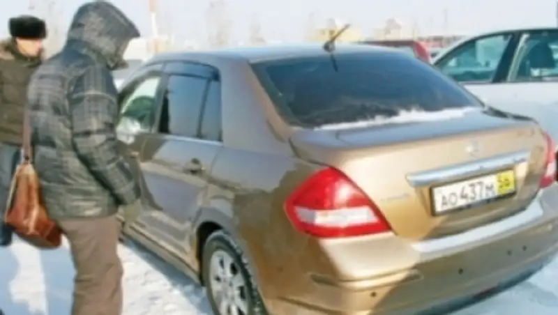 Купившие в России автомобили казахстанцы рассказали о пережитых унижениях