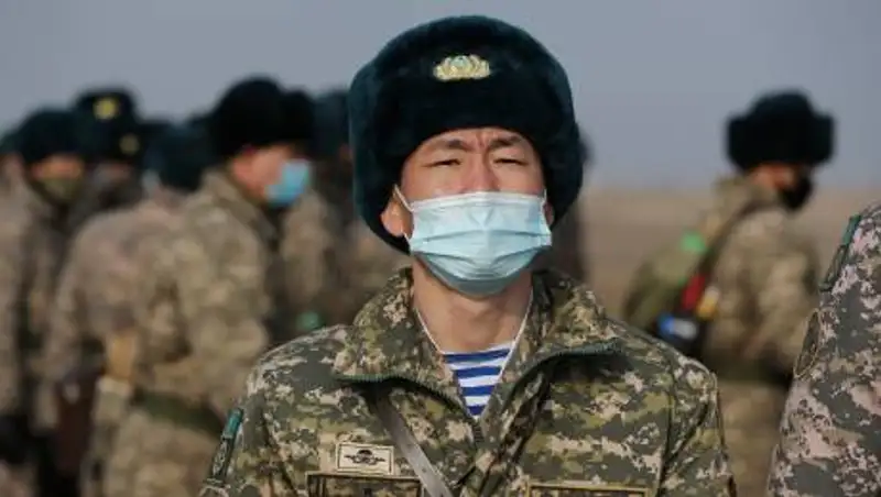 Военнообязанные резервисты появятся в Казахстане