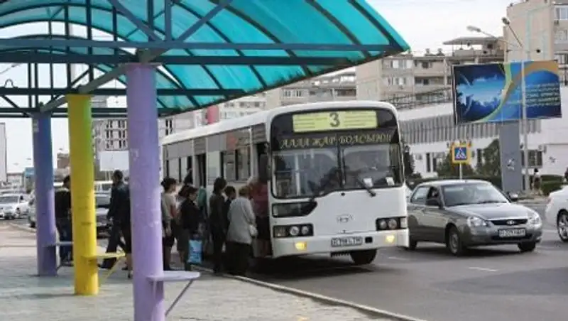 В Актау рассмотрят вопрос о повышении тарифов на проезд в общественном транспорте 