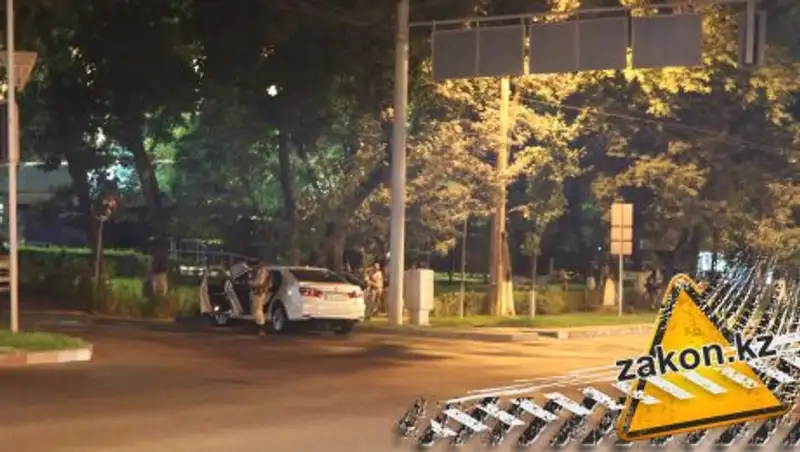 Спецоперацию по задержанию вооруженных преступников провели в Алматы