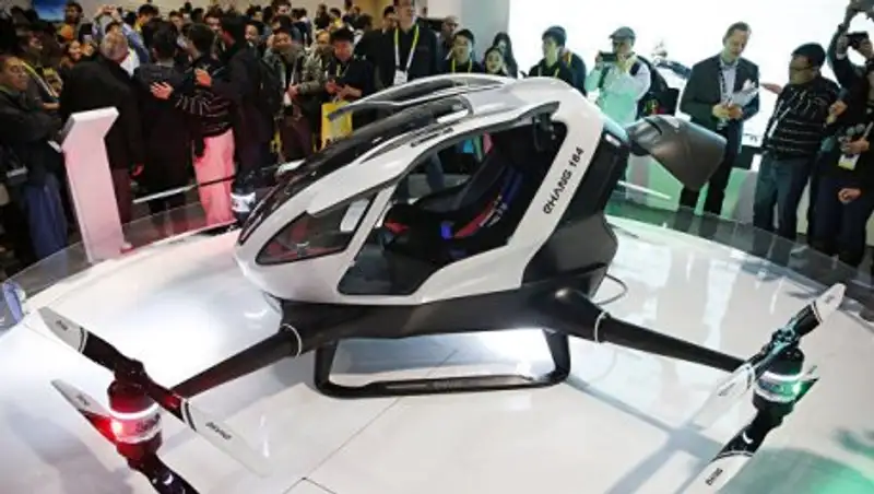 Китай первый в мире провел успешное испытание пассажирского беспилотника