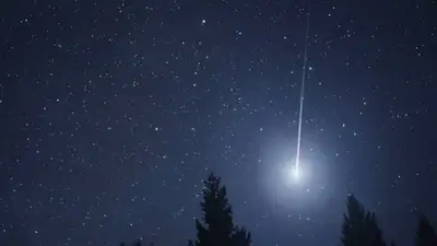 Земляне смогут увидеть в ноябре метеорный поток Леониды