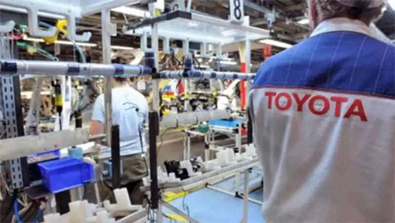 Toyota отзывает 885 тысяч автомобилей