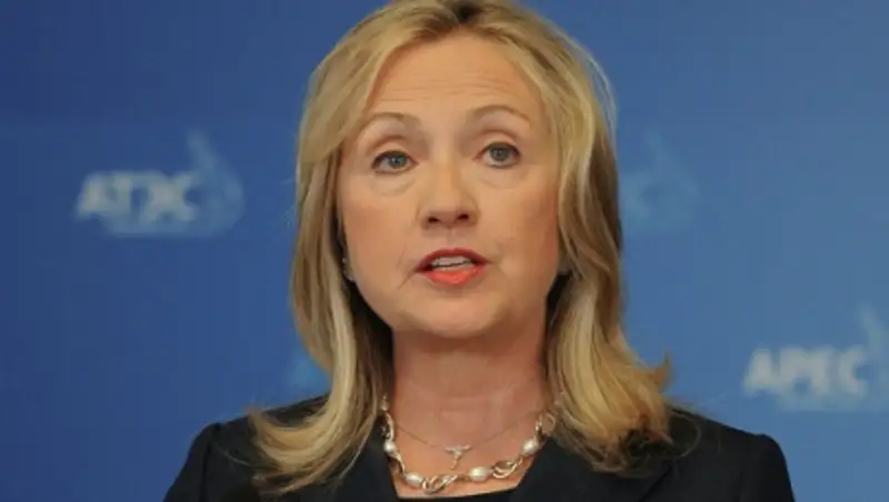 Клинтон отнесла Россию, КНДР и Иран к традиционным угрозам для США