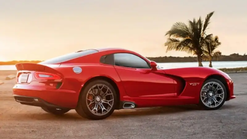 Dodge снимет с производства спорткар Viper