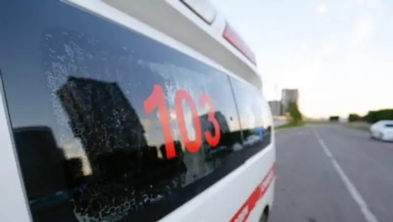 В Атырау звонок на «103» попадает в скорую Актау