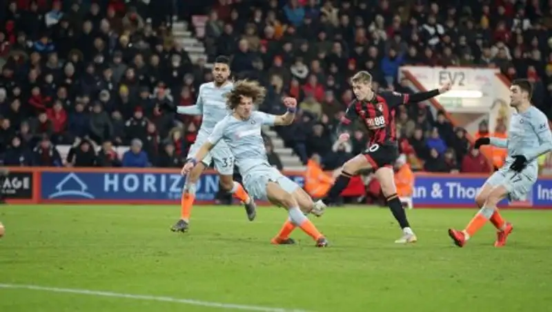 "Челси" впервые за 22 года проиграл в премьер-лиге