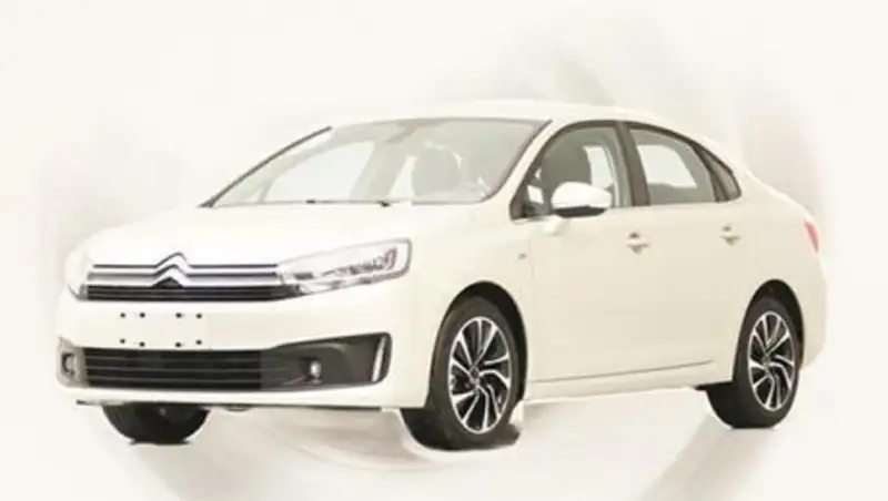 Новый бюджетный Citroen рассекретили в Сети