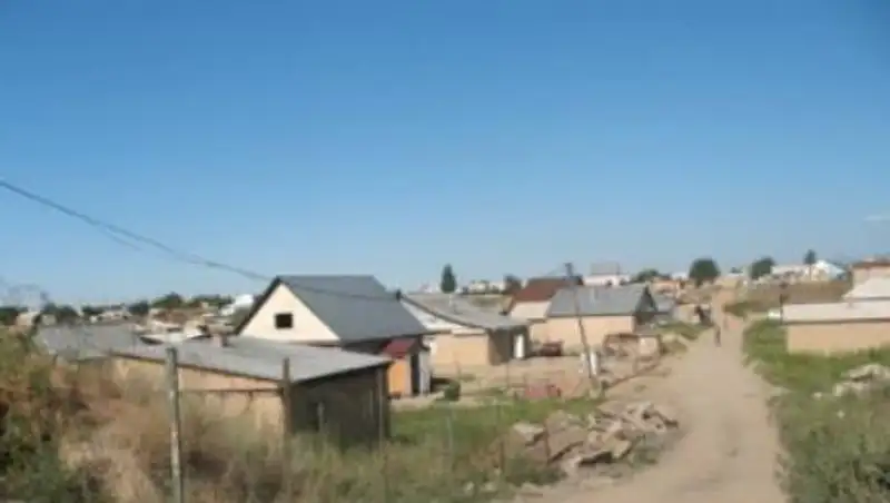 Камеры, освещение и детские площадки появятся в алматинском Шаныраке