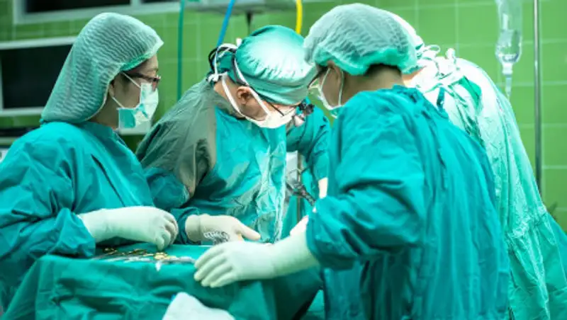 Подросток ранил из оружия ребенка