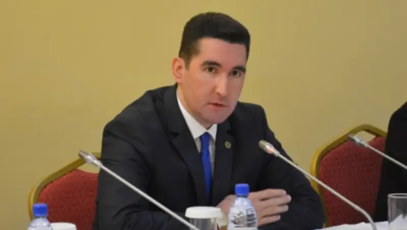 Руслан Иманкулов назначен советником Романа Скляра