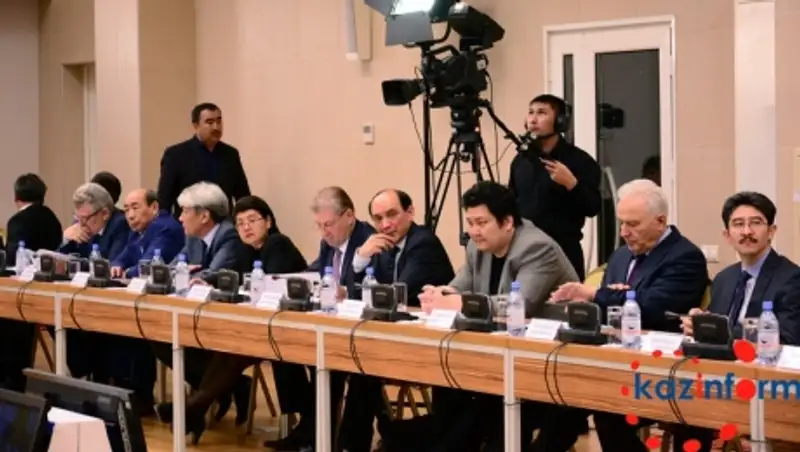 О.Худайбергенов предложил создать для аграриев РК более выгодные налоговые условия