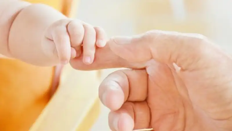Самого маленького новорожденного мальчика в истории выходили в Японии