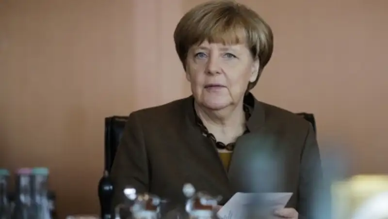 Меркель: Германия не собирается влезать в долги из-за беженцев