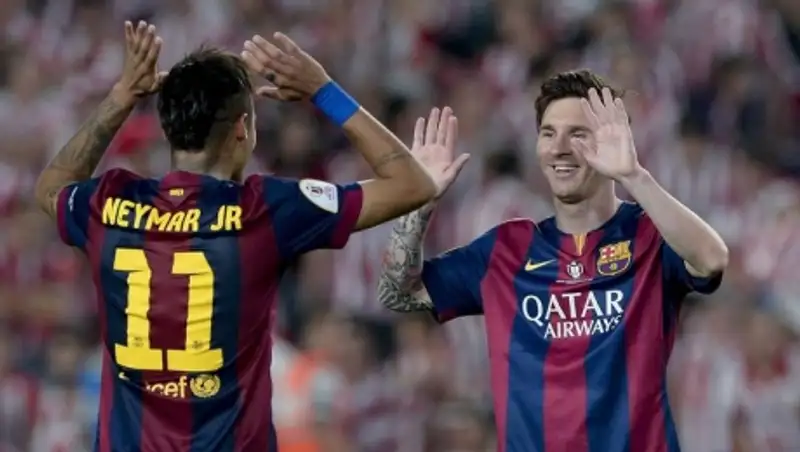 Неймар: «Золотой мяч» достанется Месси, а я надеюсь попасть в тройку лучших