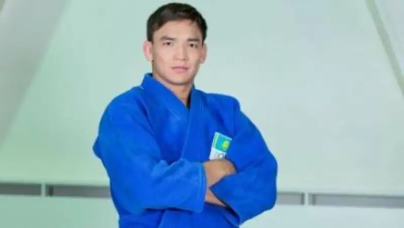 Казахстанский дзюдоист стартовал с победы на Олимпиаде