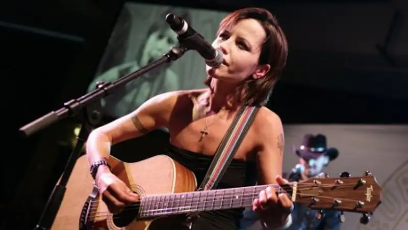 СМИ: солистка The Cranberries пыталась покончить с собой