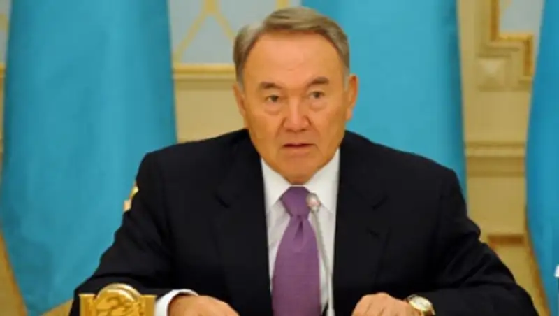 Президент РК с официальным визитом прибыл в Таджикистан 