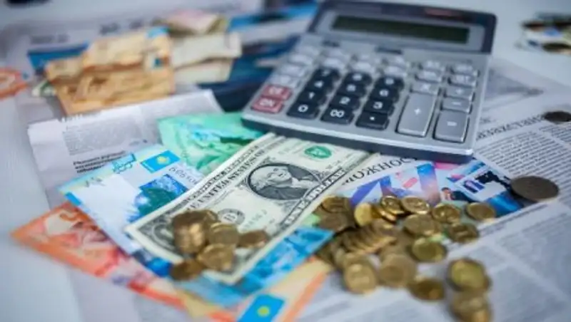 Нацбанку РК удалось удержать инфляцию в обещанном коридоре: 7,4% при допустимом пределе - 8%