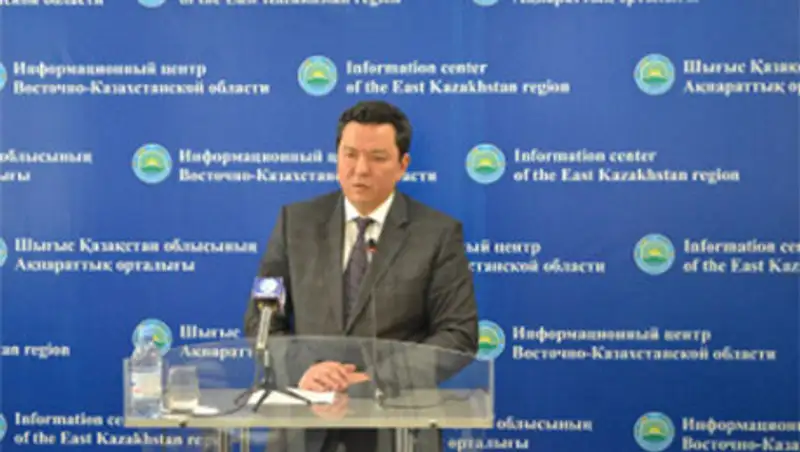 Жители ВКО жалуются на ночные гонки автолюбителей