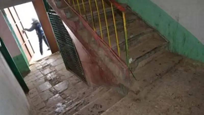 В Актобе 3 года подростка насиловали и вымогали деньги