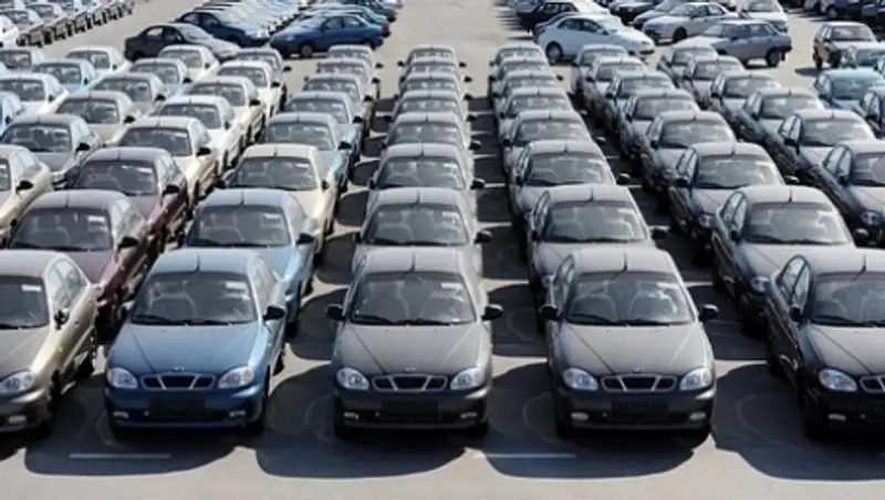 За январь-февраль 2015 г. в РК зарегистрировано 156 519 легковых автомобилей