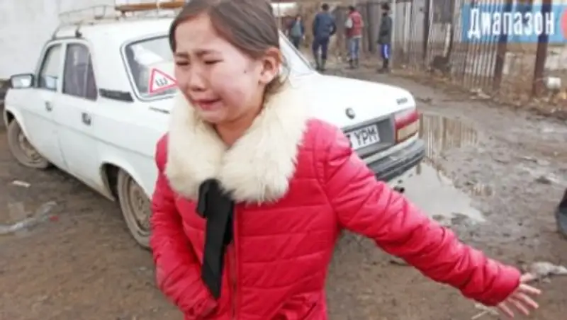 Пострадавшей от потопа девочке предприниматель из Алматы обещает купить дом