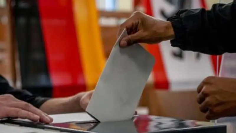 Социал-демократы победили на выборах в Германии с 25,7% голосов