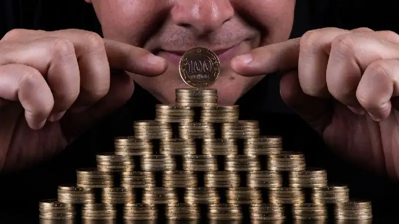 На 300 млн тенге обманула казахстанцев группа аферистов