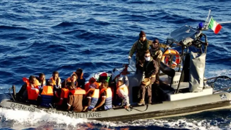 Абсолютный рекорд: из Сицилийского залива выловили 4,4 тысячи мигрантов