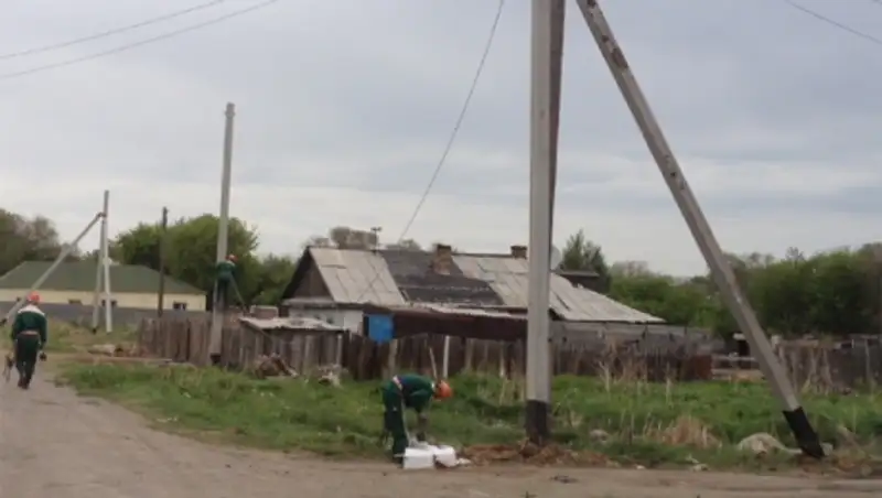 «Караганды жарык» отключила людям свет, требуя установить общедомовые приборы учета