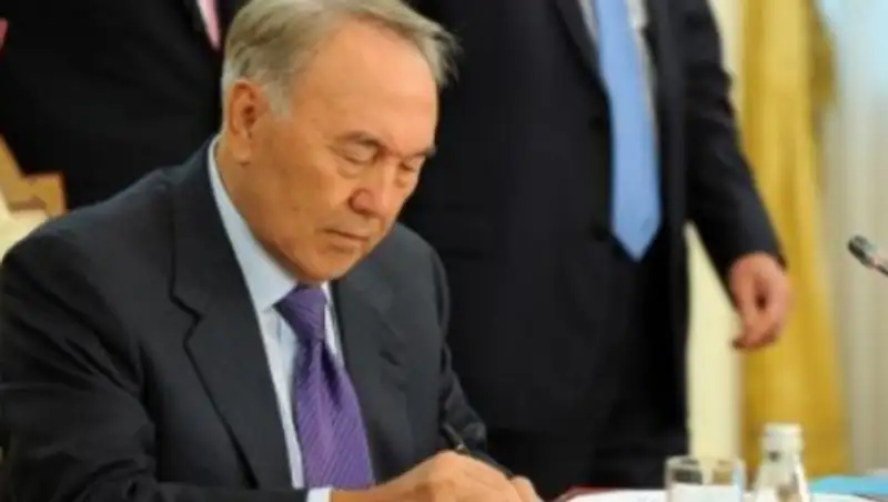 Назарбаев подписал закон о защитных, антидемпинговых и компенсационных мерах по отношению к третьим странам