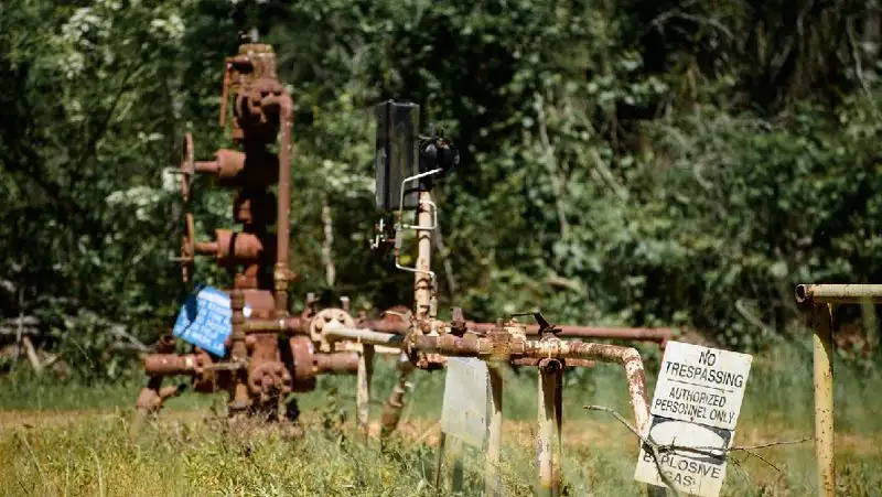 Смаилов поручил определить перечень неиспользуемых месторождений